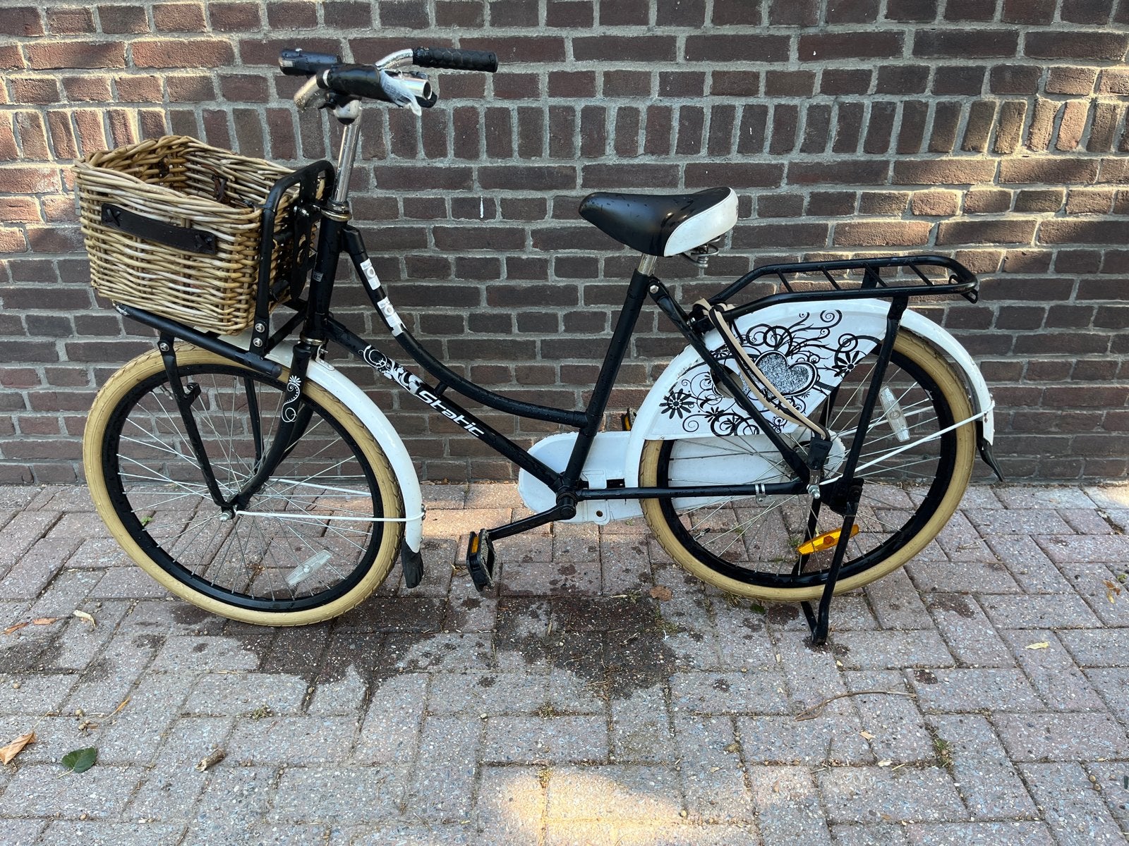 Mooie 24 inch meidenfiets met mandje, Fietsen en Brommers, Ophalen, Terugtraprem, Versnellingen, Gebruikt