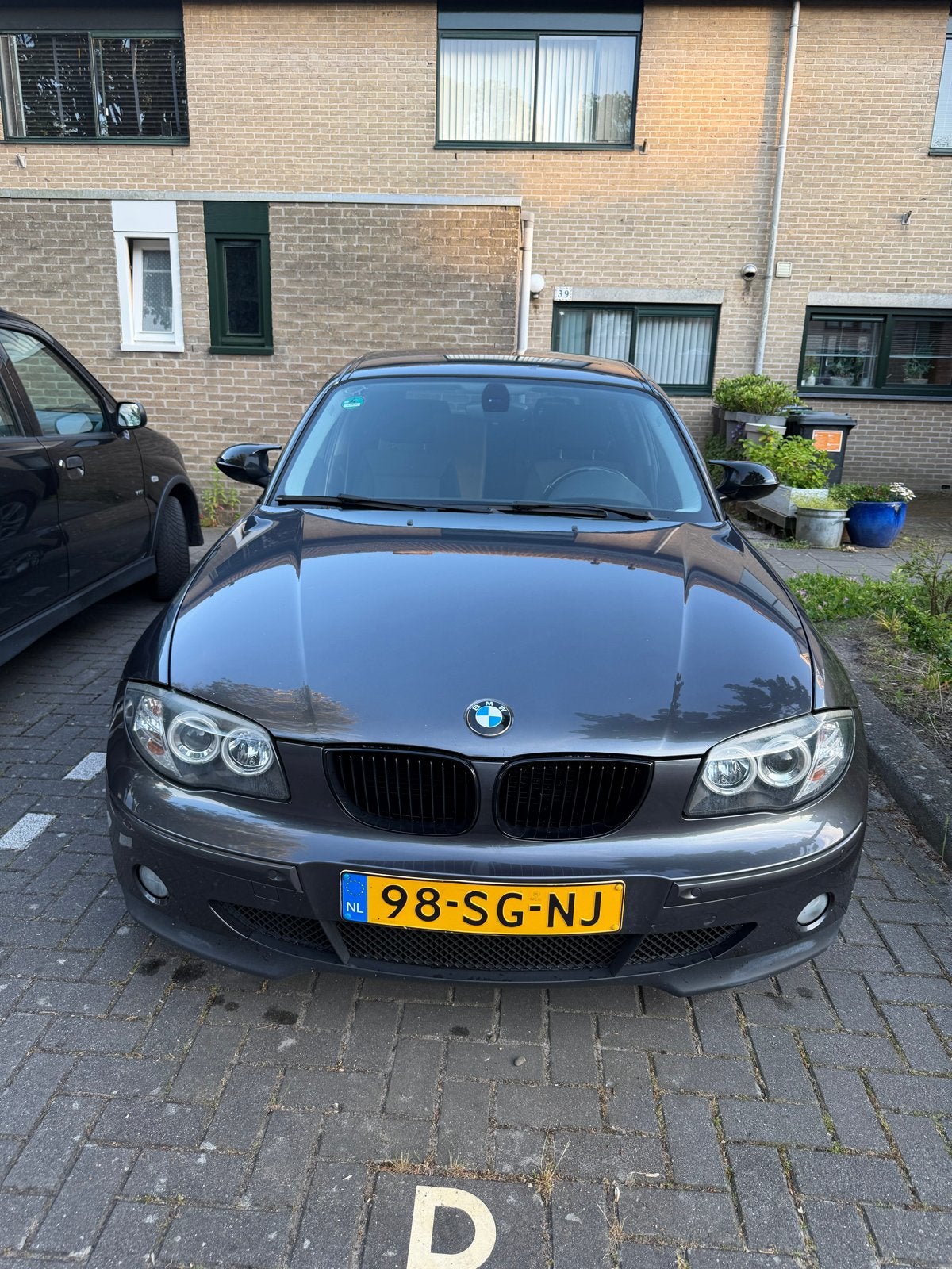 BMW 1-Serie 2.0 118I AUTOMAAT 2005 Grijs, Auto's, BMW, Achterwielaandrijving, 1995 cc, 4 cilinders, 129 pk