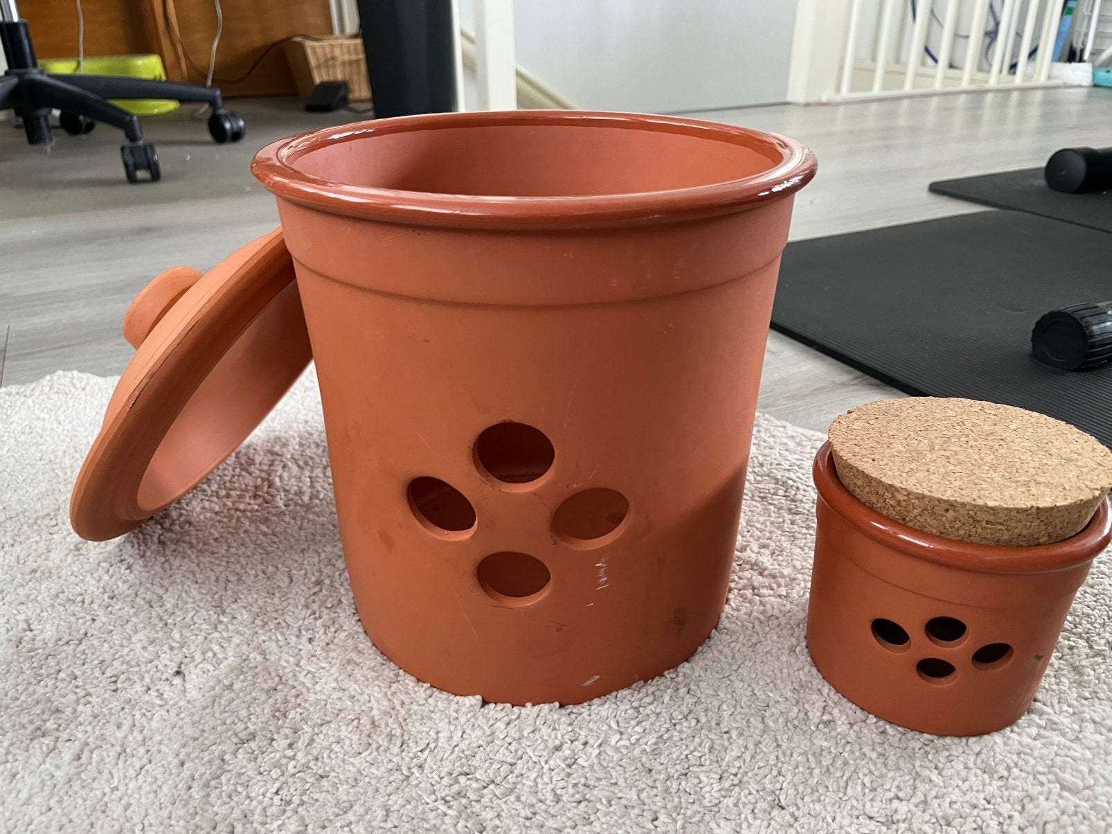 Uien- en knoflookpot terracotta, Ophalen of Verzenden, Zo goed als nieuw