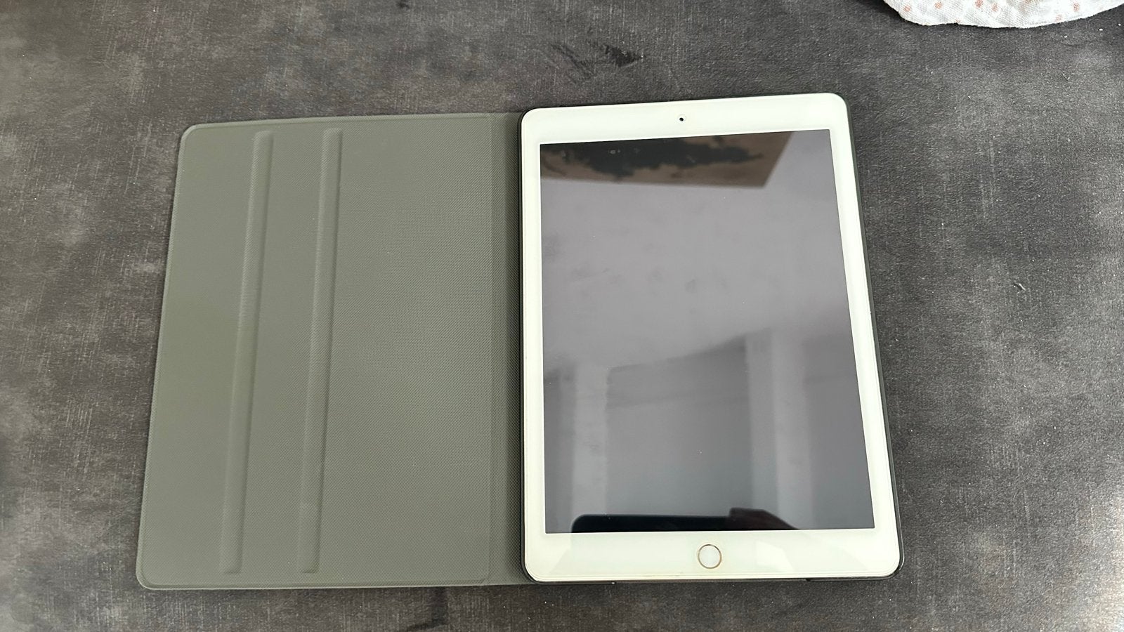 iPad Air 2 64GB - Altijd in hoesje, met glasplaatje, Computers en Software, Apple iPads, 9 inch, Apple iPad Air, Ophalen of Verzenden