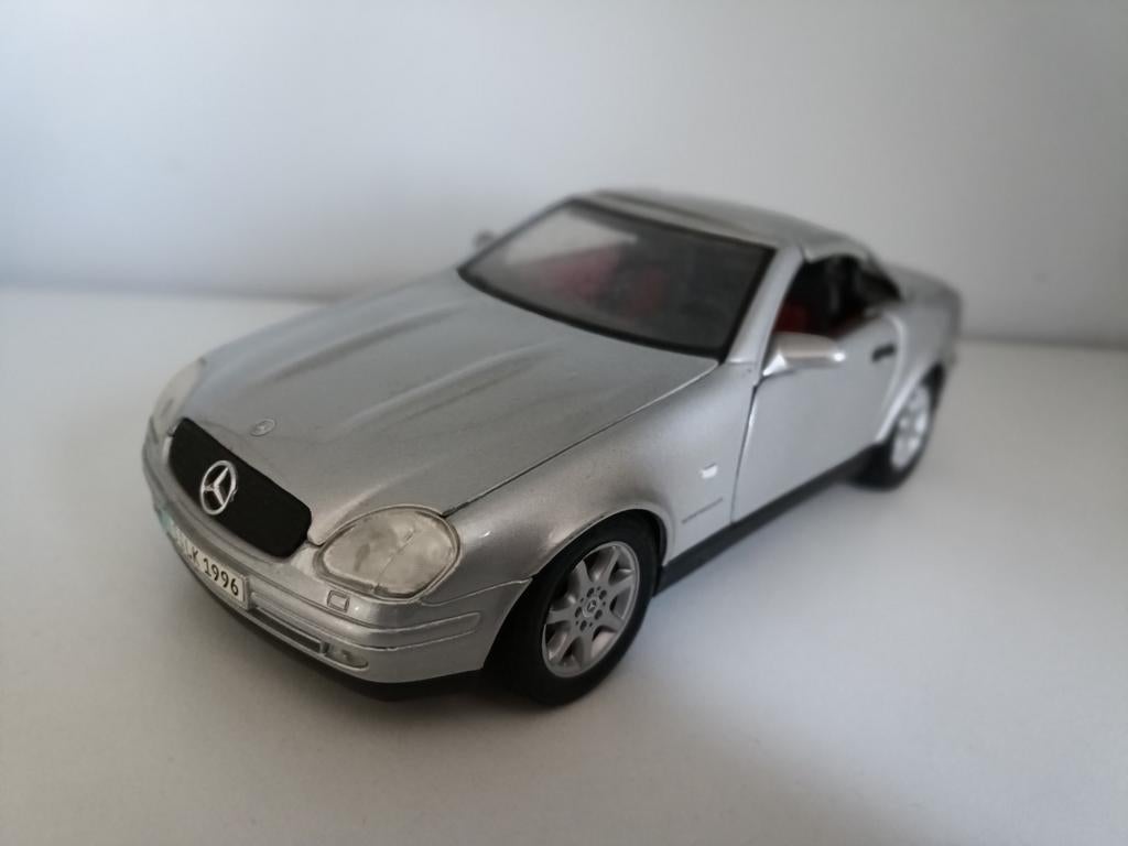 Mercedes SLK 230 cabrio schaalmodel 1:18, Hobby en Vrije tijd, Modelauto's | 1:18, Ophalen of Verzenden