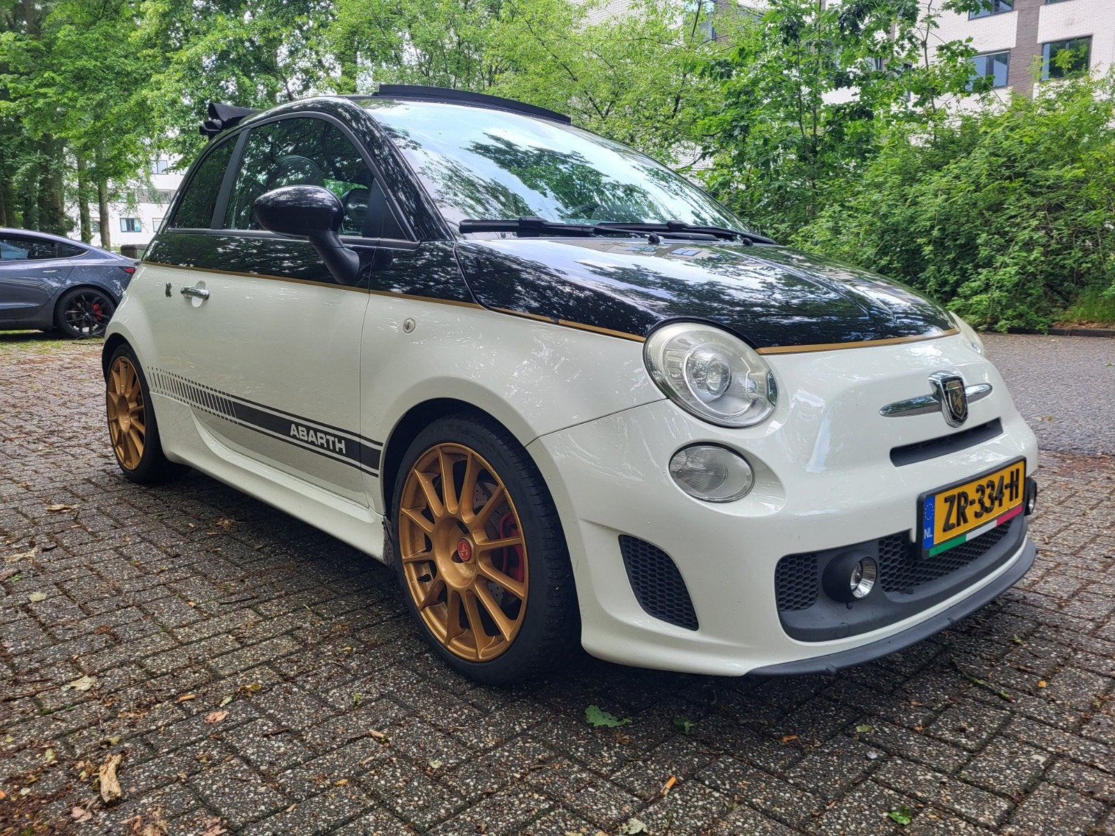 Fiat  500C abarth essesse, Auto's, Automaat, 15 km/l, 40 €/maand, Zwart
