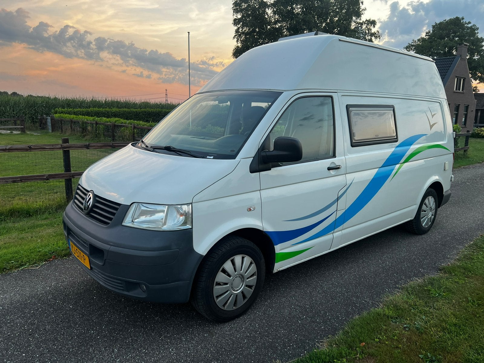 Caravans And Camping Volkswagen