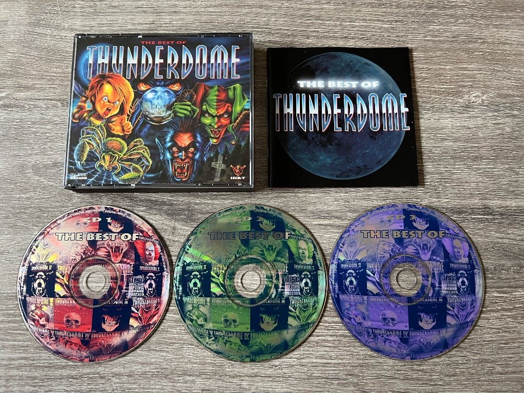 ID&T Thunderdome The Best Of '96 Oldschool Hardcore, Ophalen of Verzenden, Zo goed als nieuw, Inclusief boekje, Verzamelalbum
