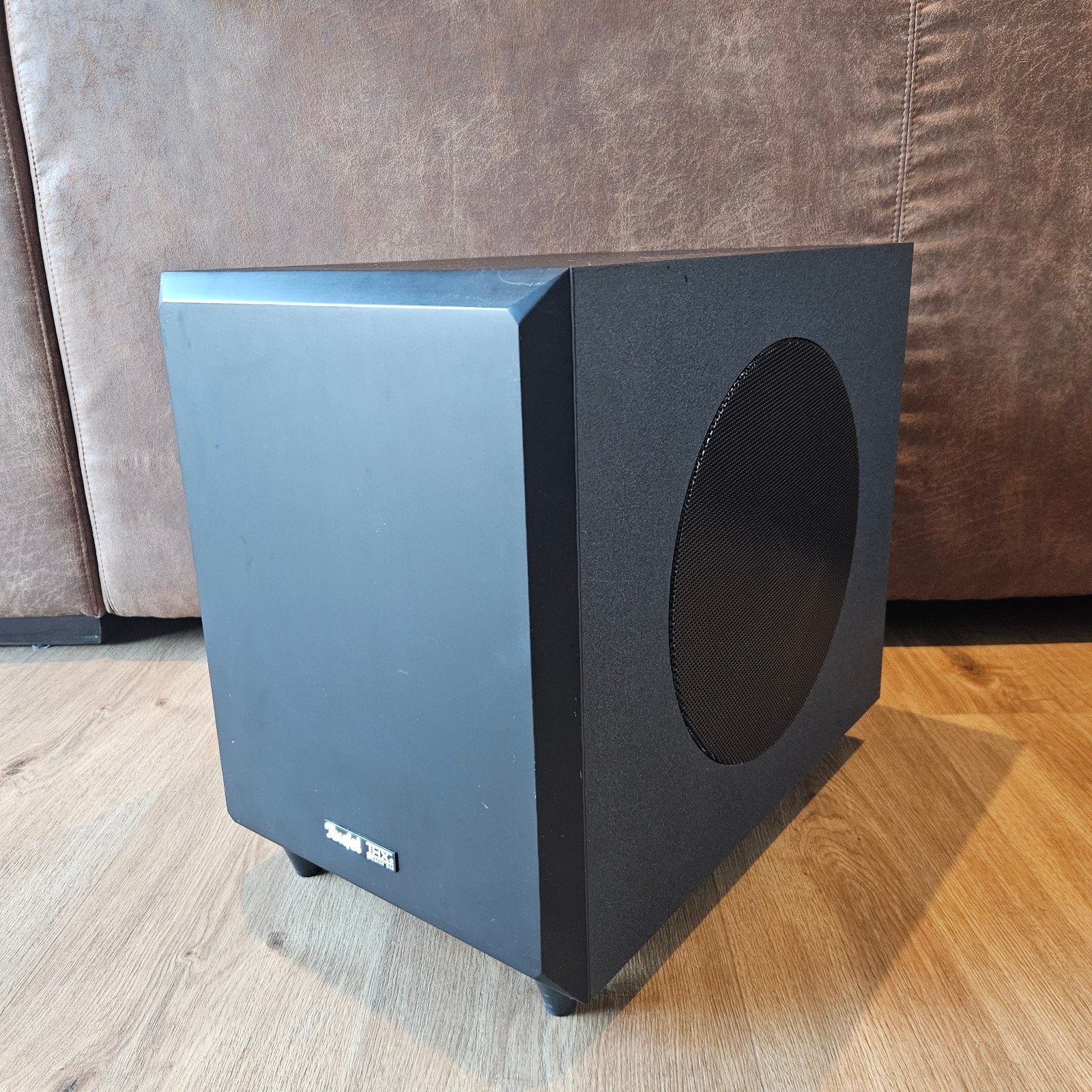 Teufel Cinebar 52 THX Subwoofer - Krachtige Bass, 150 watt of meer, Subwoofer, Ophalen of Verzenden, Zo goed als nieuw