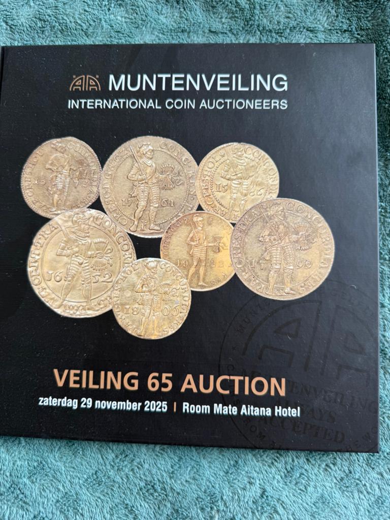 Catalogus gouden ducaten 2025, Postzegels en Munten, Munten en Bankbiljetten | Toebehoren, Ophalen of Verzenden, Boek of Naslagwerk