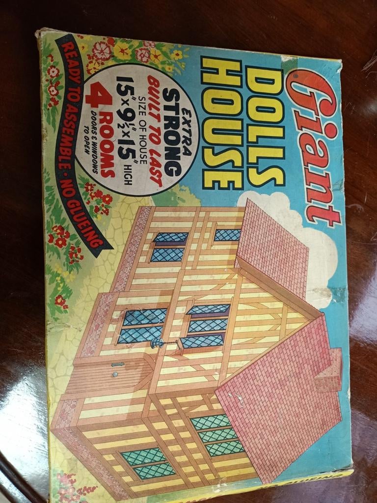Vintage kartonnen poppenhuis - Giant Dolls House, Ophalen of Verzenden, Gebruikt, Poppenhuis