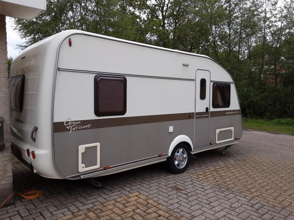 Caravan Avento Gran Turismo 470 TF, Rondzit, Particulier, 5 tot 6 meter, Kachel