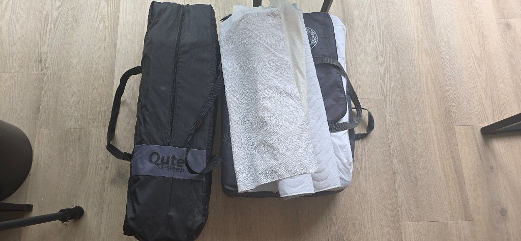 Qute q-sleep, Kinderen en Baby's, Ophalen, Zo goed als nieuw, Minder dan 140 cm, Matras