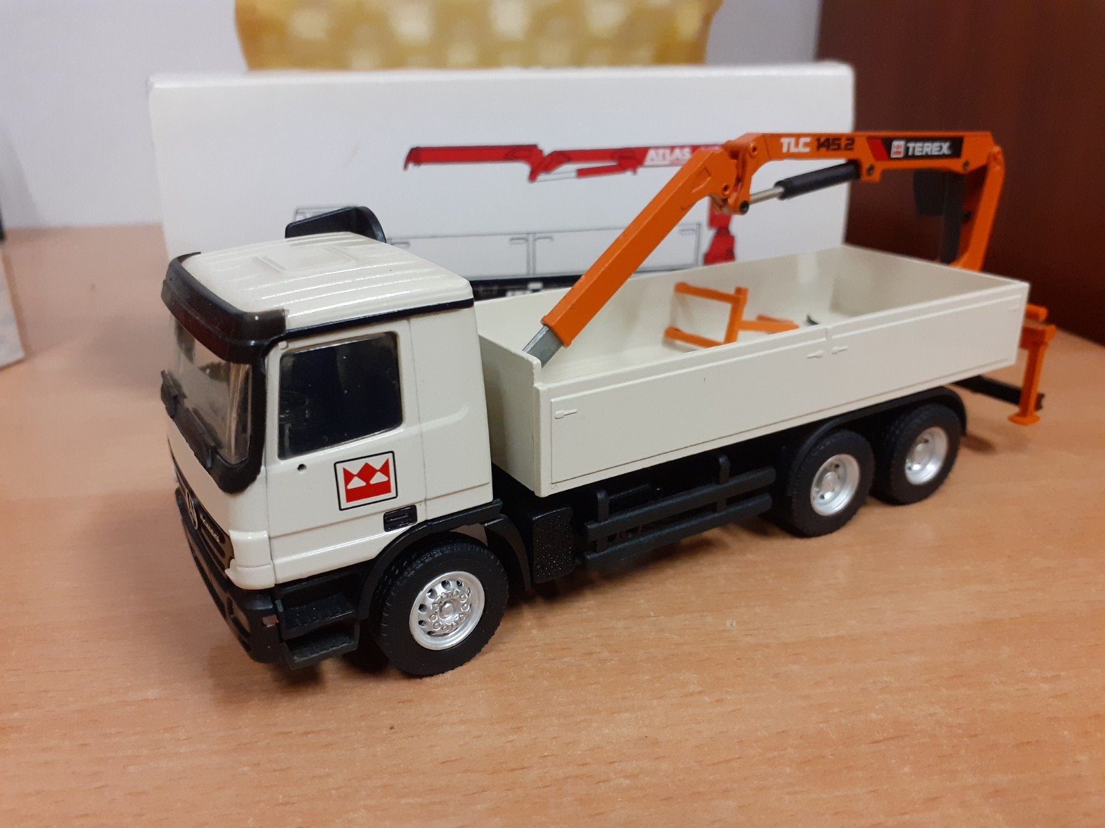 mercedes benz Actros met kraan Terex, Ophalen of Verzenden, Zo goed als nieuw, Bus of Vrachtwagen, Conrad