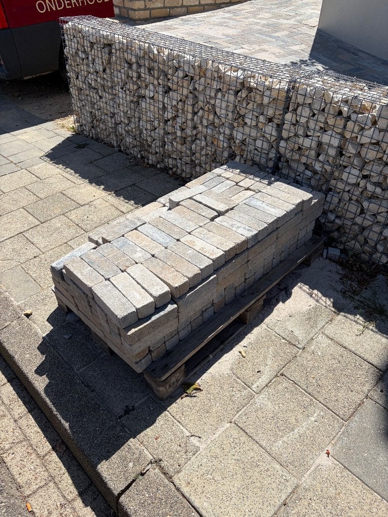 Klinkers over van oprit, Ophalen, Nieuw, Beton, Klinkers