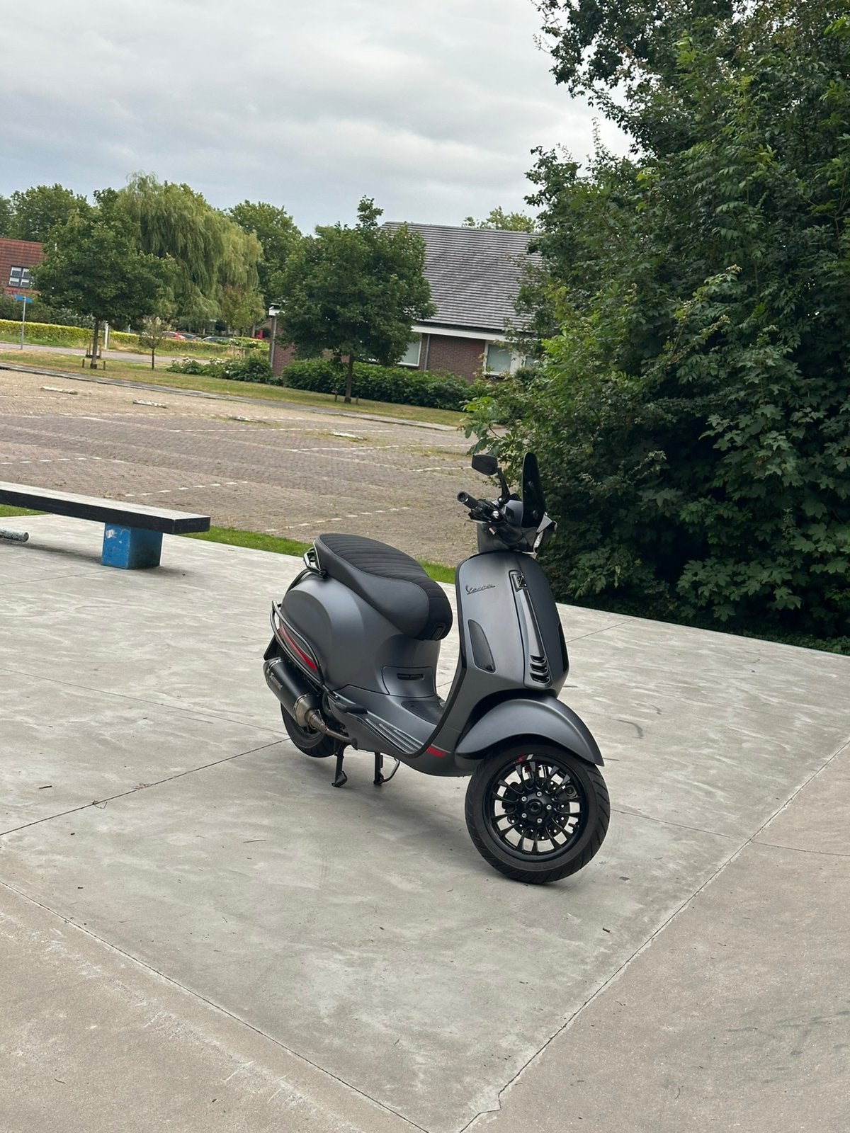 Vespa Sprint | 2.000 km | 2 Jaar Gar. | Malossi | Akrapovic, Ophalen, Vespa S, Zo goed als nieuw, Benzine