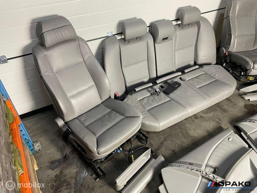 Lederen comfort interieur BMW 5 serie E60 grijs, Gebruikt, Einsteinlaan 5 rijswijk, Bmw, Ophalen of Verzenden