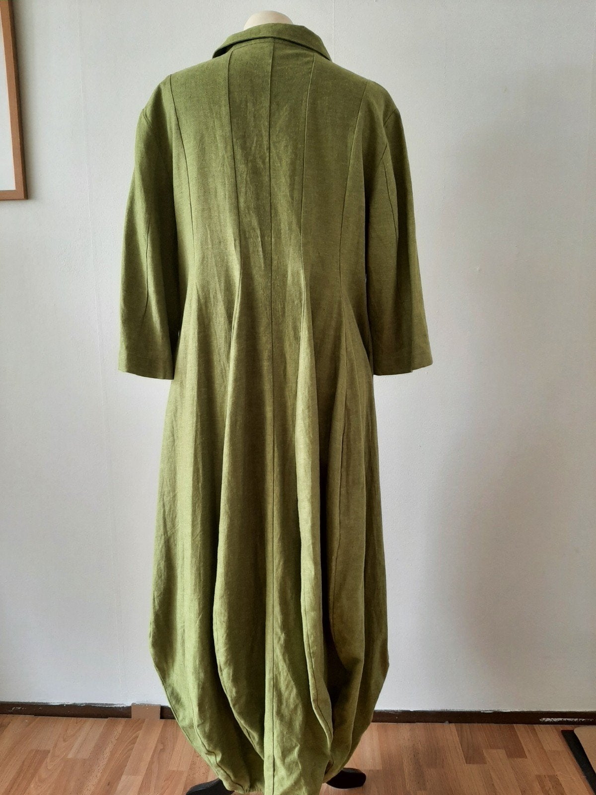 Prachtige lange linnen groene zomerjurk L, merk 'Heart', Ophalen of Verzenden, Zo goed als nieuw, Groen, Onder de knie