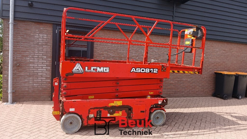 LGMG AS0812  schaar hoogwerker 10m werkhoogte, Zakelijke goederen, Ophalen