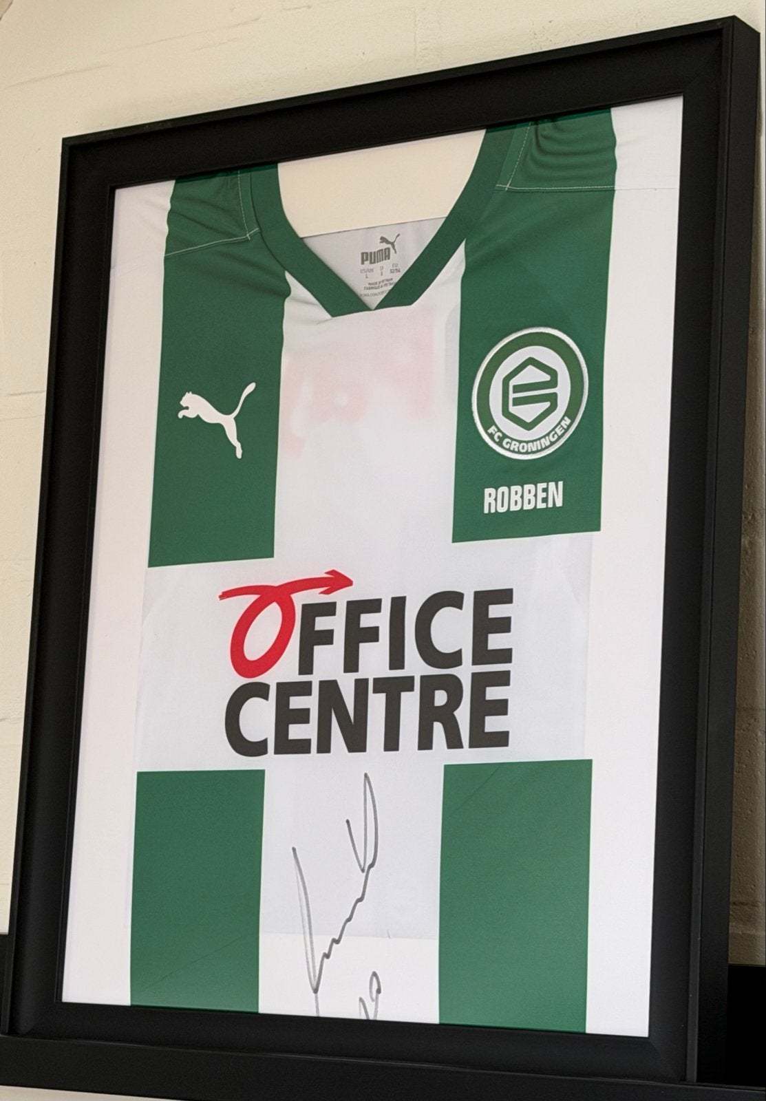 Ingelijst en gesigneerd shirt Arjen Robben, Ophalen of Verzenden