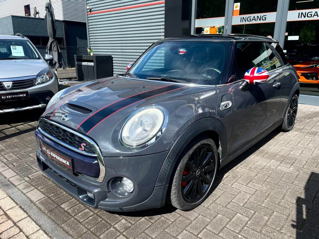 Mini Mini 2.0 Cooper S 192PK LEER / HUD / NAVI / UNION-JACK, Auto's, Mini, 1998 cc, Gebruikt, 4 stoelen, 49 €/maand