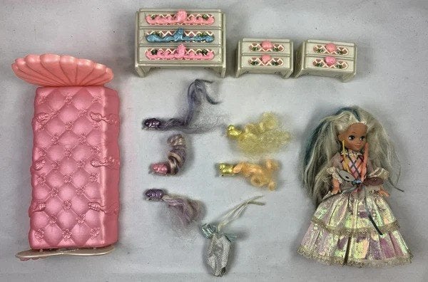Mattel Lady Lovely Locks betoverde eiland en pop vintage 80s