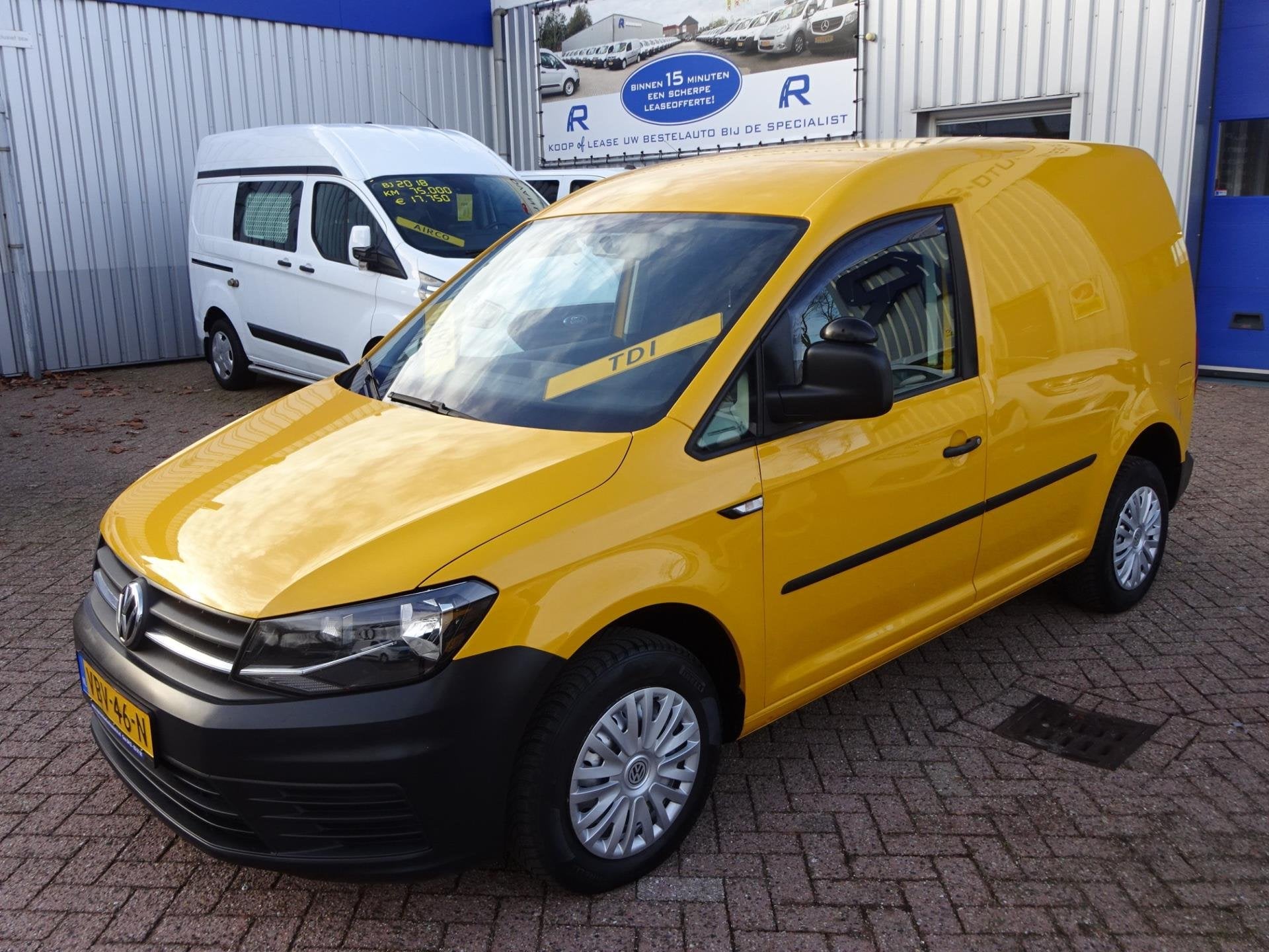 Volkswagen Caddy 2.0 TDI L1H1 BMT AIRCO CRUISE Ex-Heymans, Stof, Gebruikt, 4 cilinders, Volkswagen
