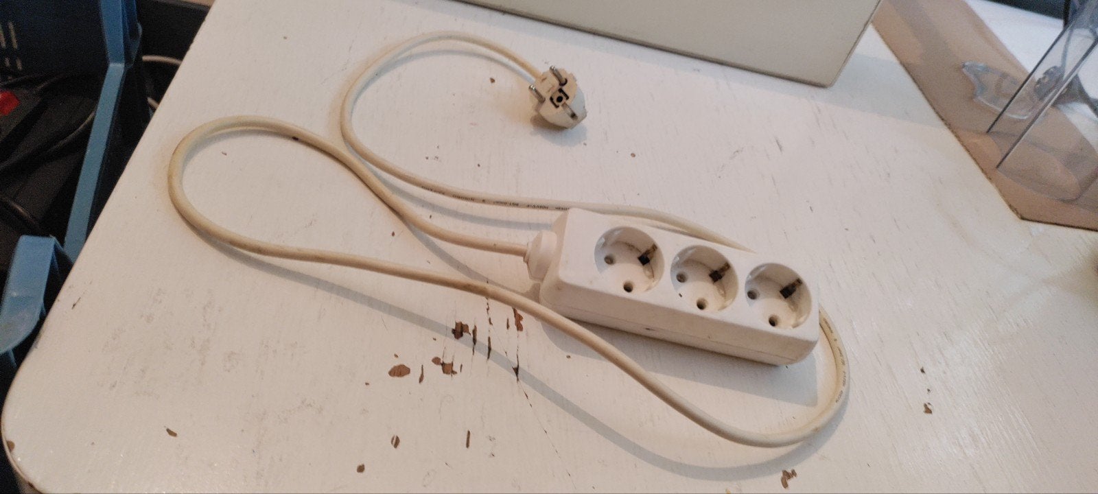Stekkerdoos met 3 stopcontacten en verlengsnoer, Ophalen of Verzenden, Gebruikt, Stekkerdoos