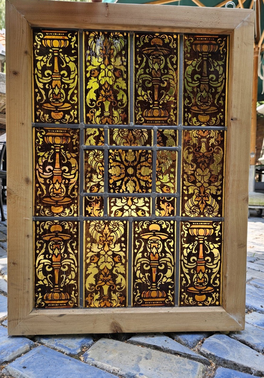 Glas-in-lood gebrandschilderd kerkglas oud., Ophalen