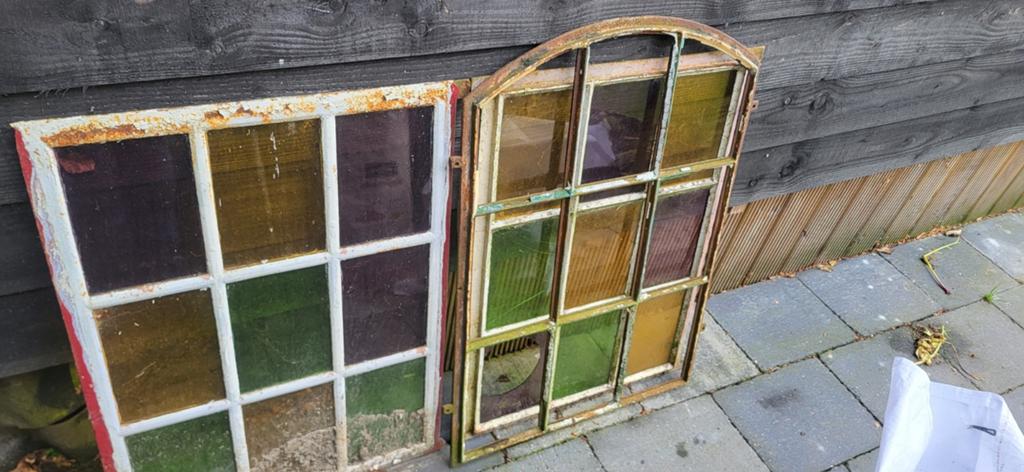 Oude ramen, Gevelraam of Ruit, Gebruikt, Minder dan 80 cm, Minder dan 80 cm