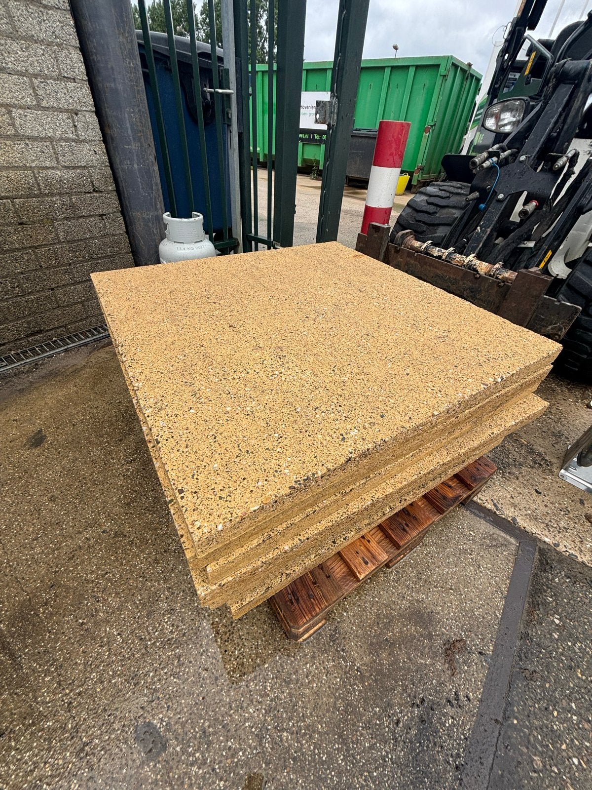 schellevis betontegels 100x100x5cm - 40m2, Tuin en Terras, Tegels en Klinkers, Ophalen, Overige materialen, Gebruikt, 10 m² of meer
