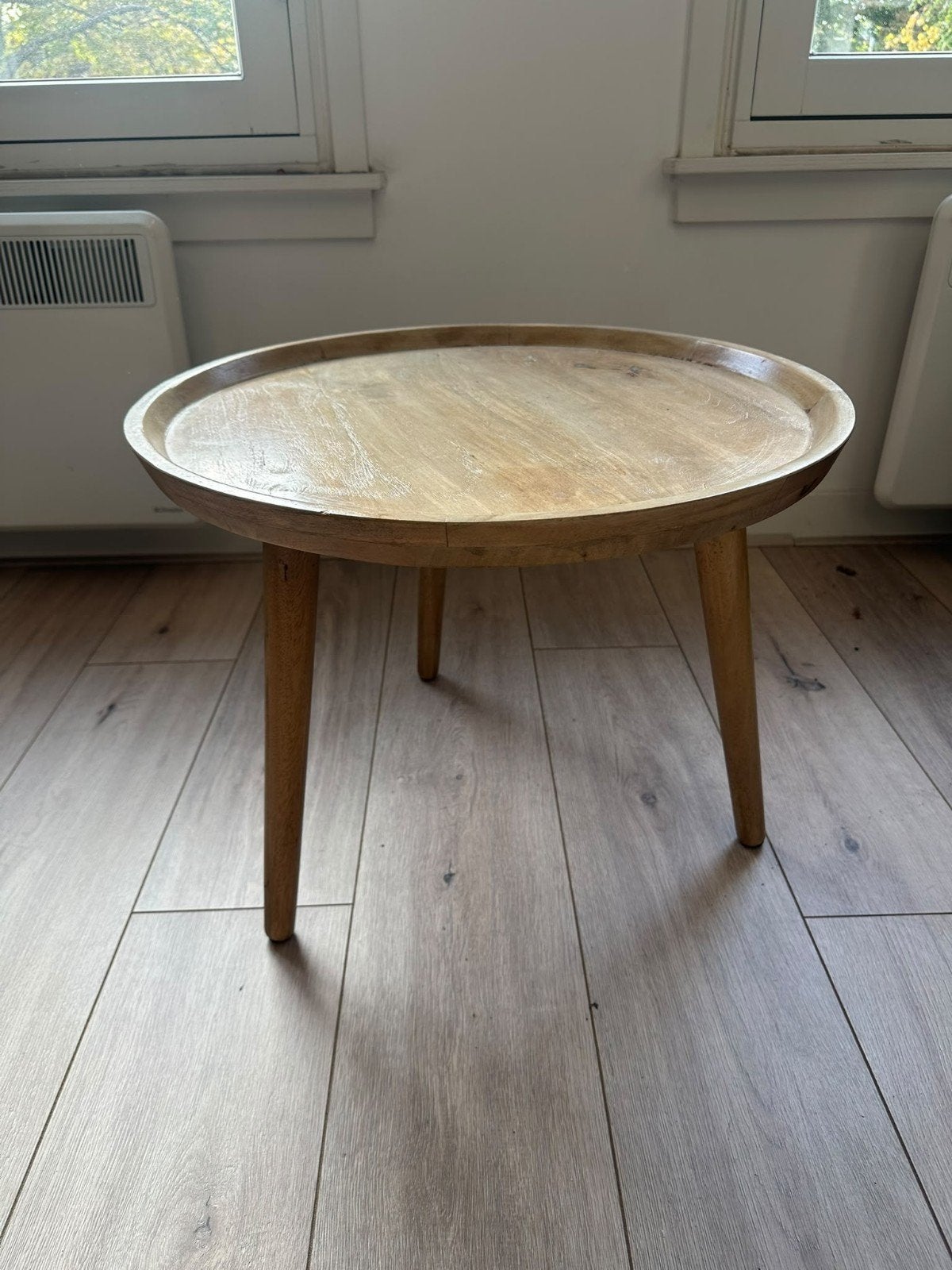 Houten bijzettafel rond, Minder dan 45 cm, Minder dan 55 cm, Modern, Scandinavisch, Rond