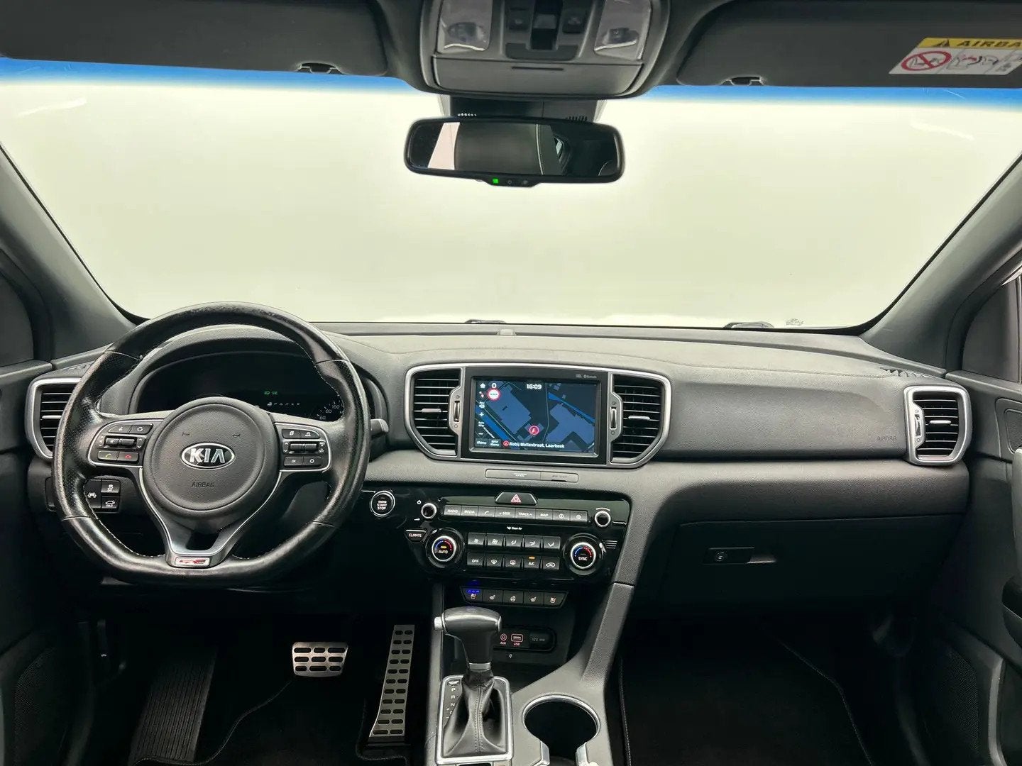 Kia Sportage 1.6 T-GDI 4WD GT-Line PlusLine | D € 21.900,0, Automaat, 1591 cc, 4 cilinders, Wit