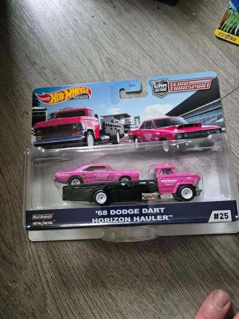Hot Wheels team transport 68 Dodge Dart Horizon Hauler, Ophalen of Verzenden, Nieuw, Auto