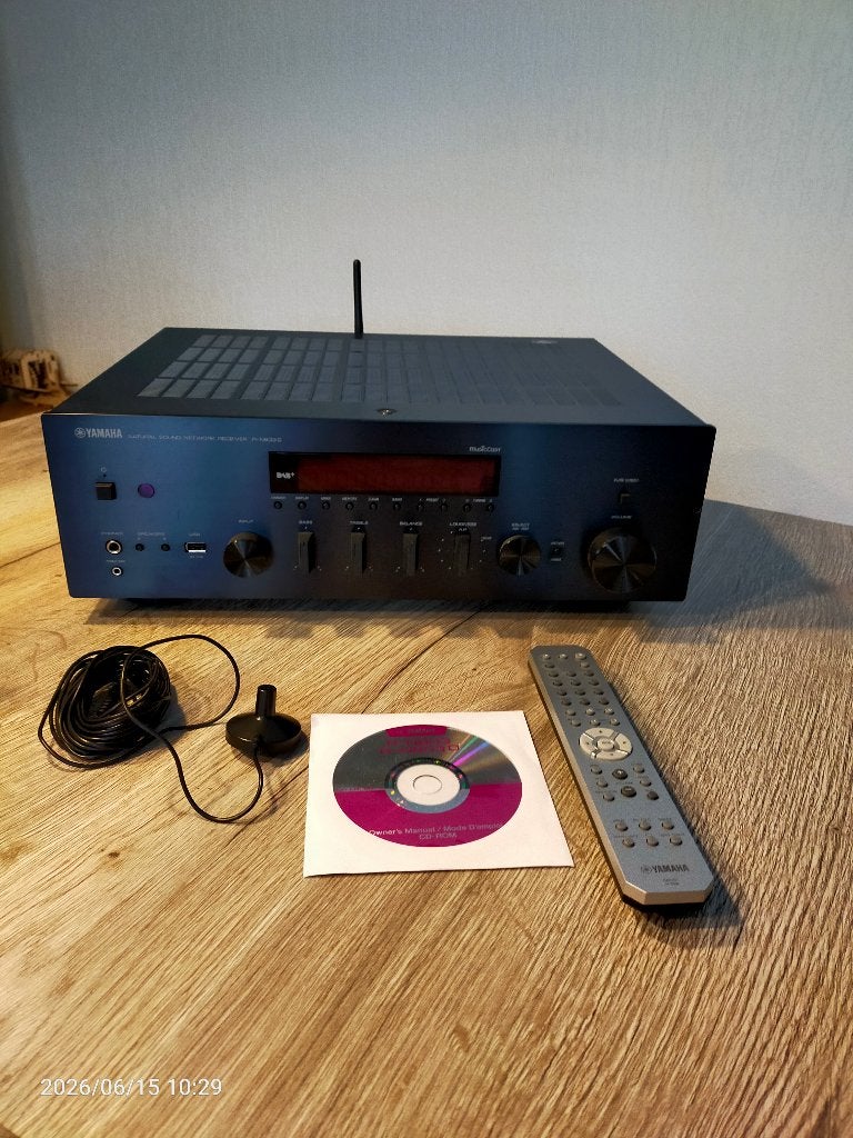 Yamaha R-N803D, Ophalen, Yamaha, Zo goed als nieuw, 120 watt of meer