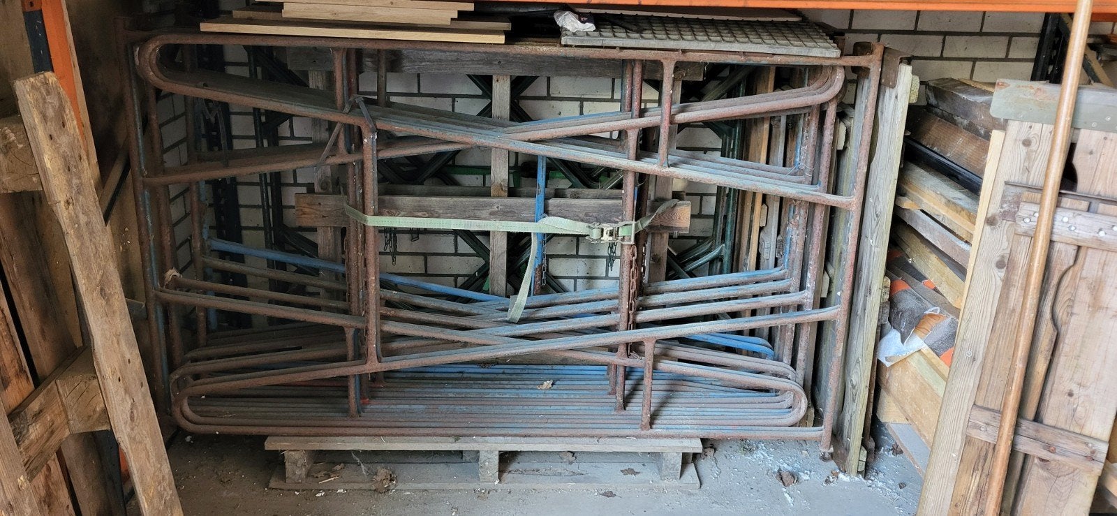 8 Metselschragen 180 cm hoog 110 breed, Ophalen, Gebruikt, Overige typen, Minder dan 2 meter