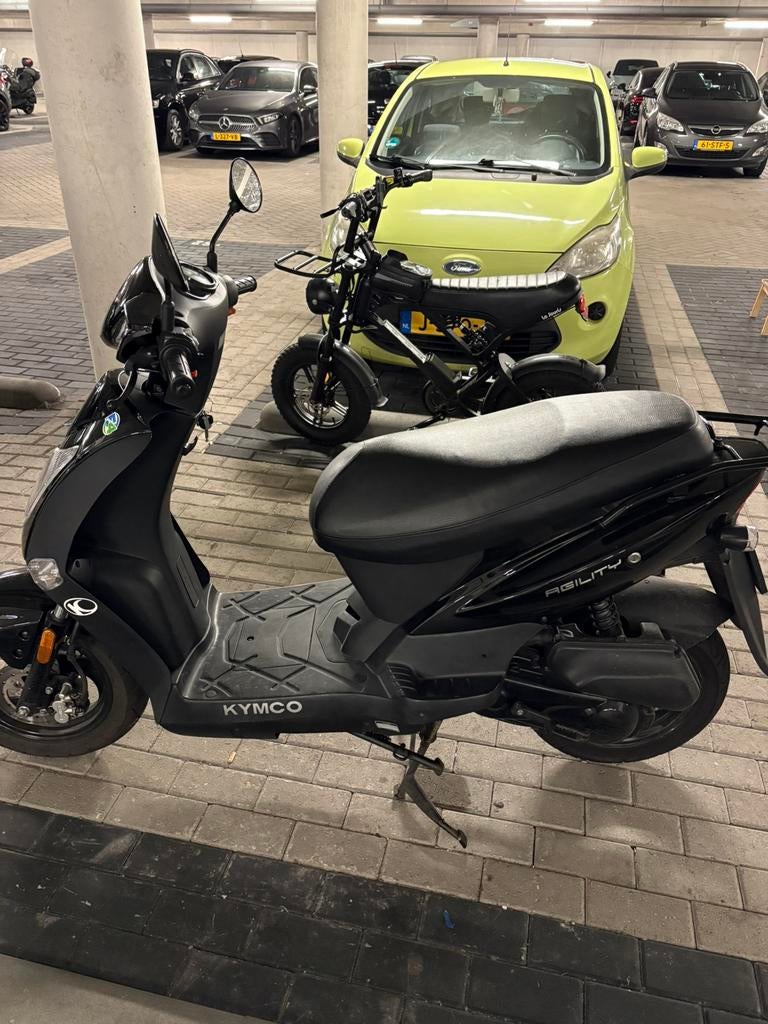 Kymco Agility 50 – Geel kenteken – Lage km-stand (6886 km), Fietsen en Brommers, Scooters | Kymco, Ophalen, Maximaal 45 km/u, Zo goed als nieuw