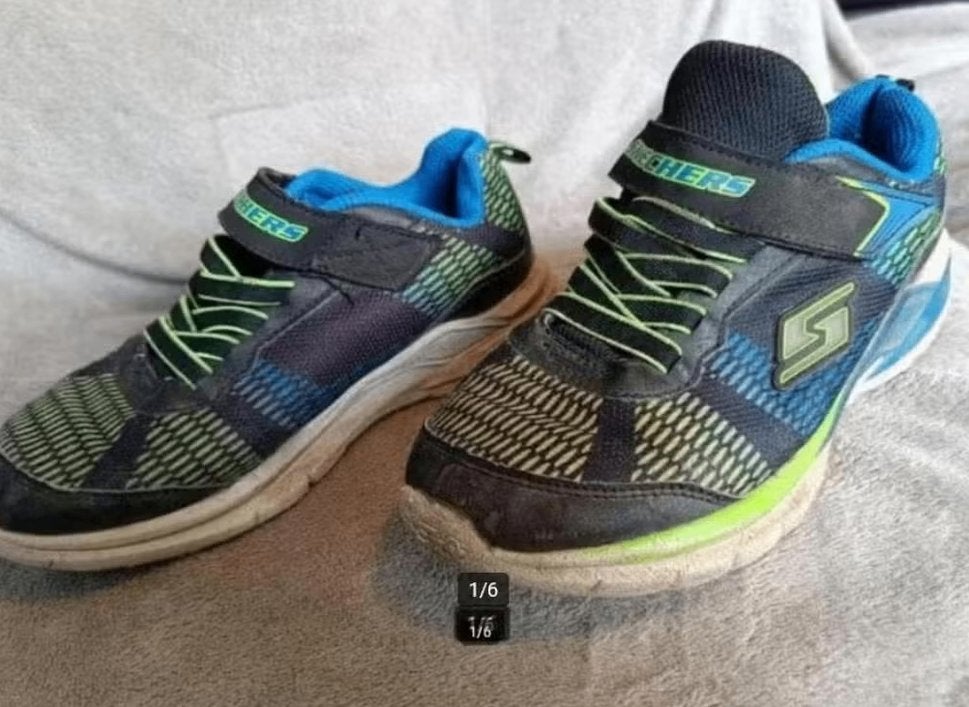 Skechers schoenen maat 34 (21,5cm) met verlichting, Gebruikt, Meisje, Schoenen, Ophalen of Verzenden