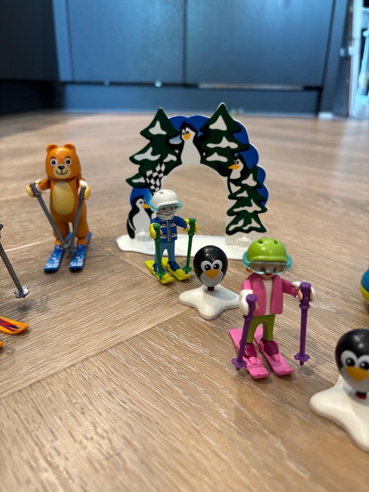 Playmobil skischool inclusief benodigdheden, Kinderen en Baby's, Speelgoed | Playmobil, Ophalen, Complete set, Overige typen, Zo goed als nieuw