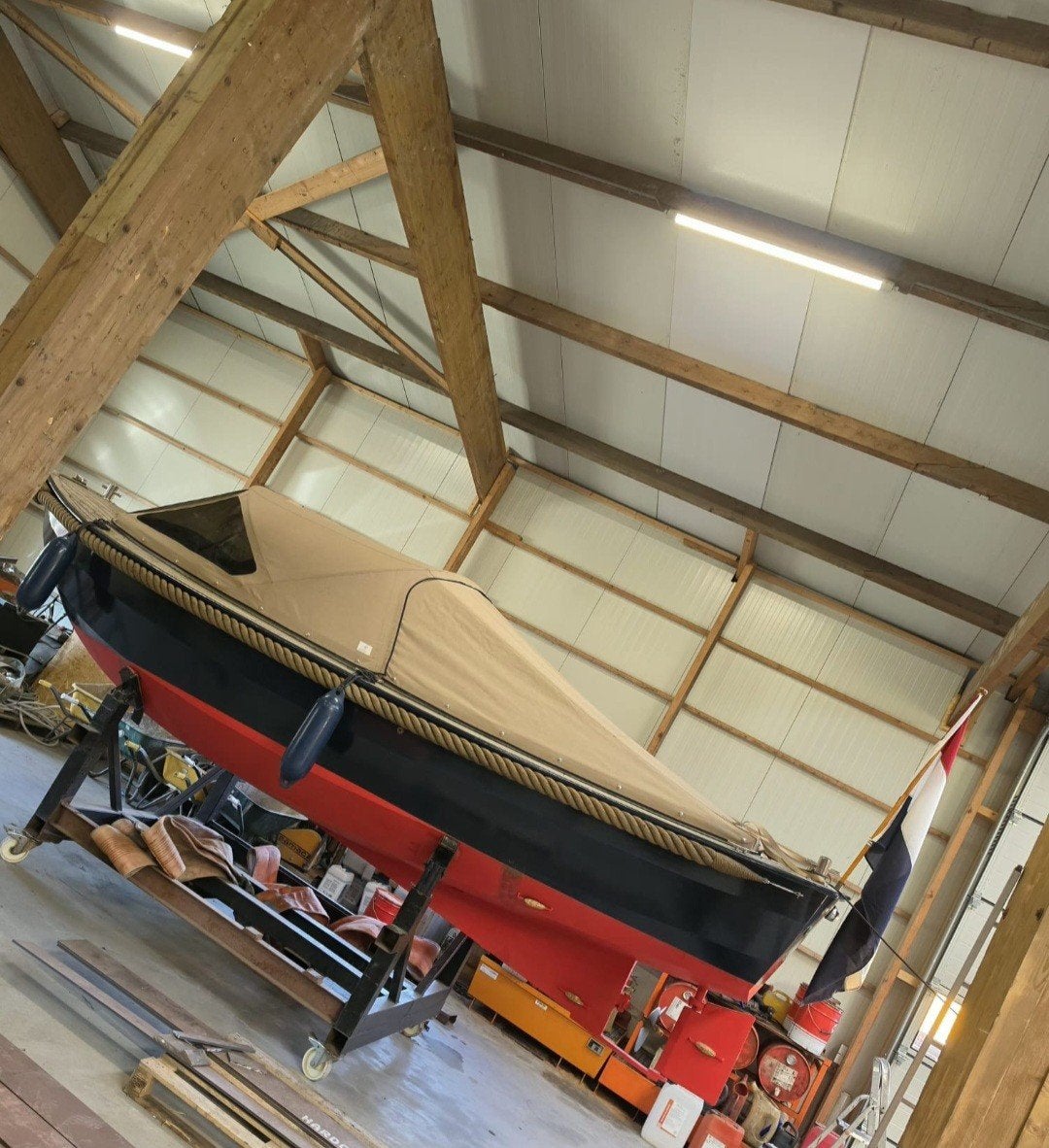 in uitstekende staat sloep te koop, 17 pk, Binnenboordmotor, Antifouling, Diesel