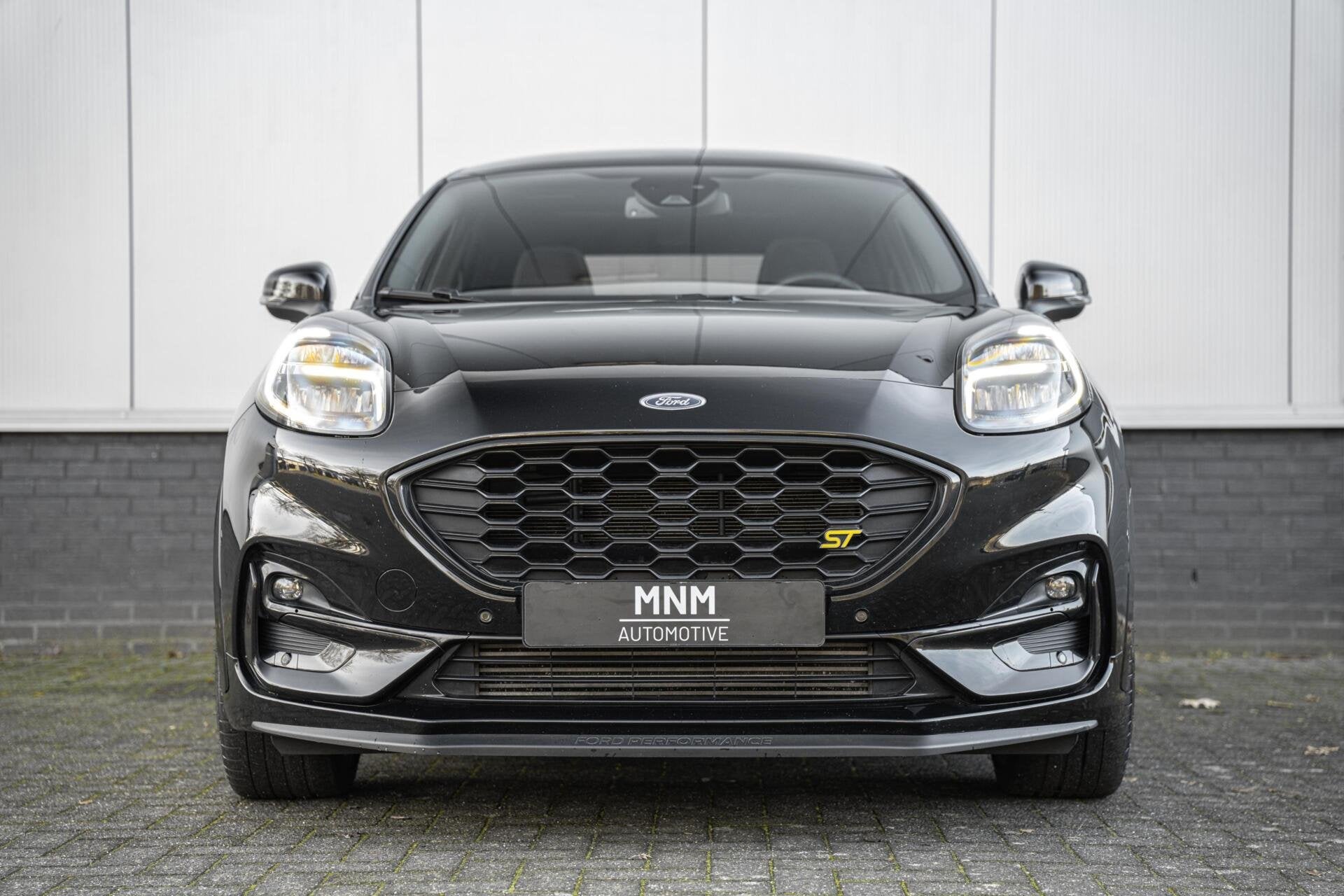Ford Puma 1.5 EcoBoost ST-X |Pano|Performance pack|B&O|Keyle, Voorwielaandrijving, 1263 kg, 15 km/l, Leder en Stof