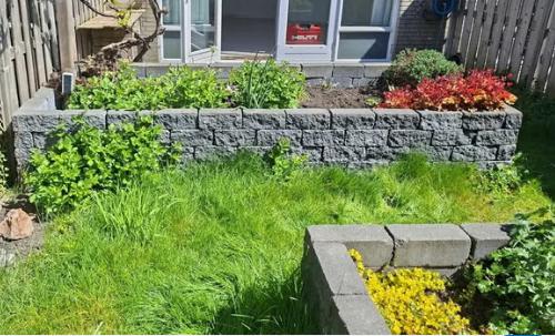 Grijze/zwarte stapelblokken - per plantenbak te koop, Tuin en Terras, Ophalen, Gebruikt, Overige typen, 5 tot 10 m²