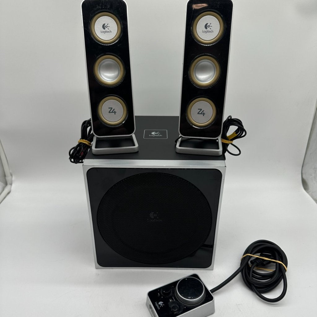 Logitech Z4 Speaker-systeem - Garantie, Logitech, Zo goed als nieuw, Support@logitech.com, EPFL - Quartier de l'Innovation
Daniel Borel Innovation Center
1015 Lausanne
Switzerland