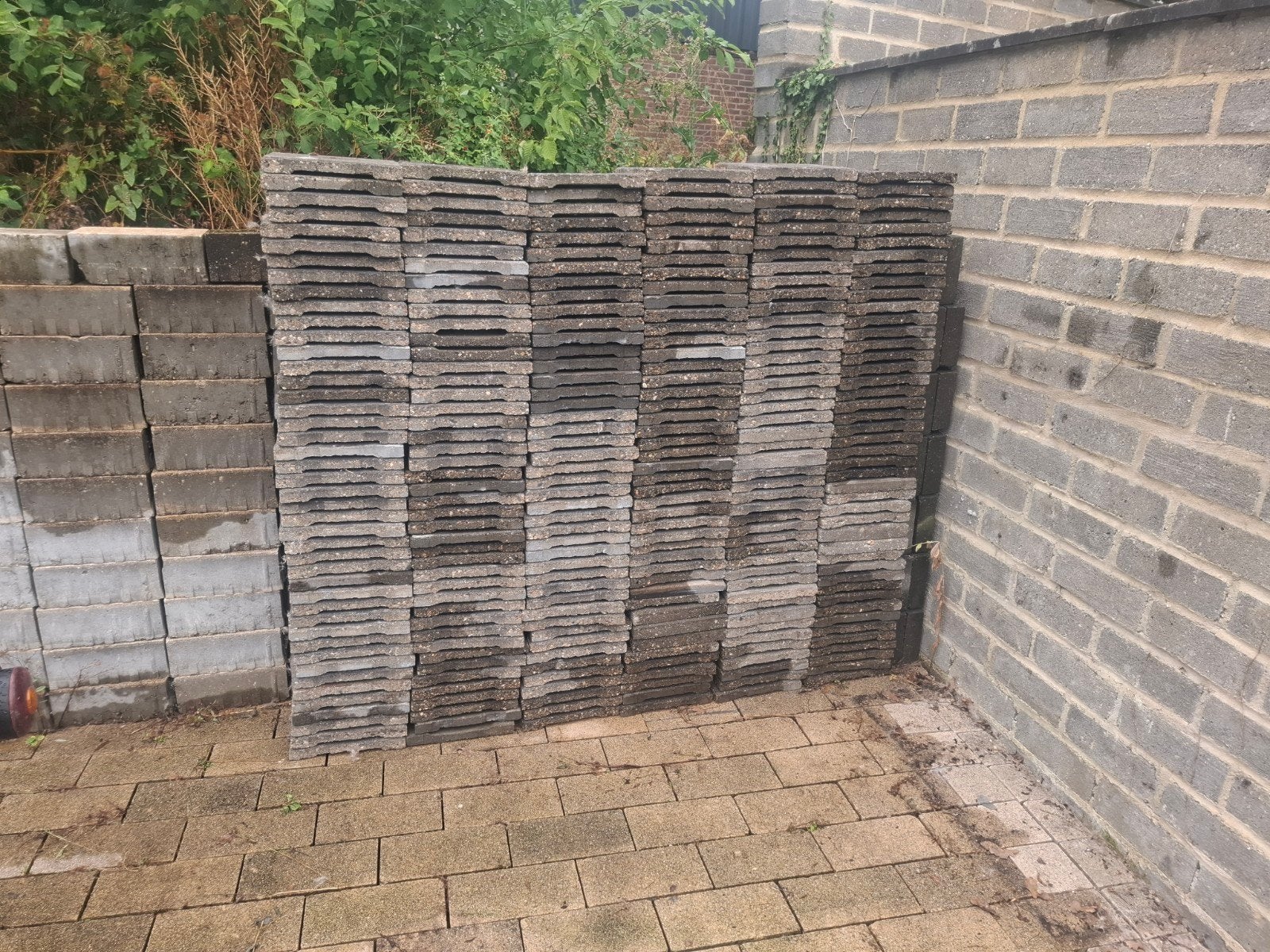 270 terrastegels  tuintegels Antraciet kan ook bezorgen, Gebruikt, Ophalen of Verzenden, 10 m² of meer, Beton
