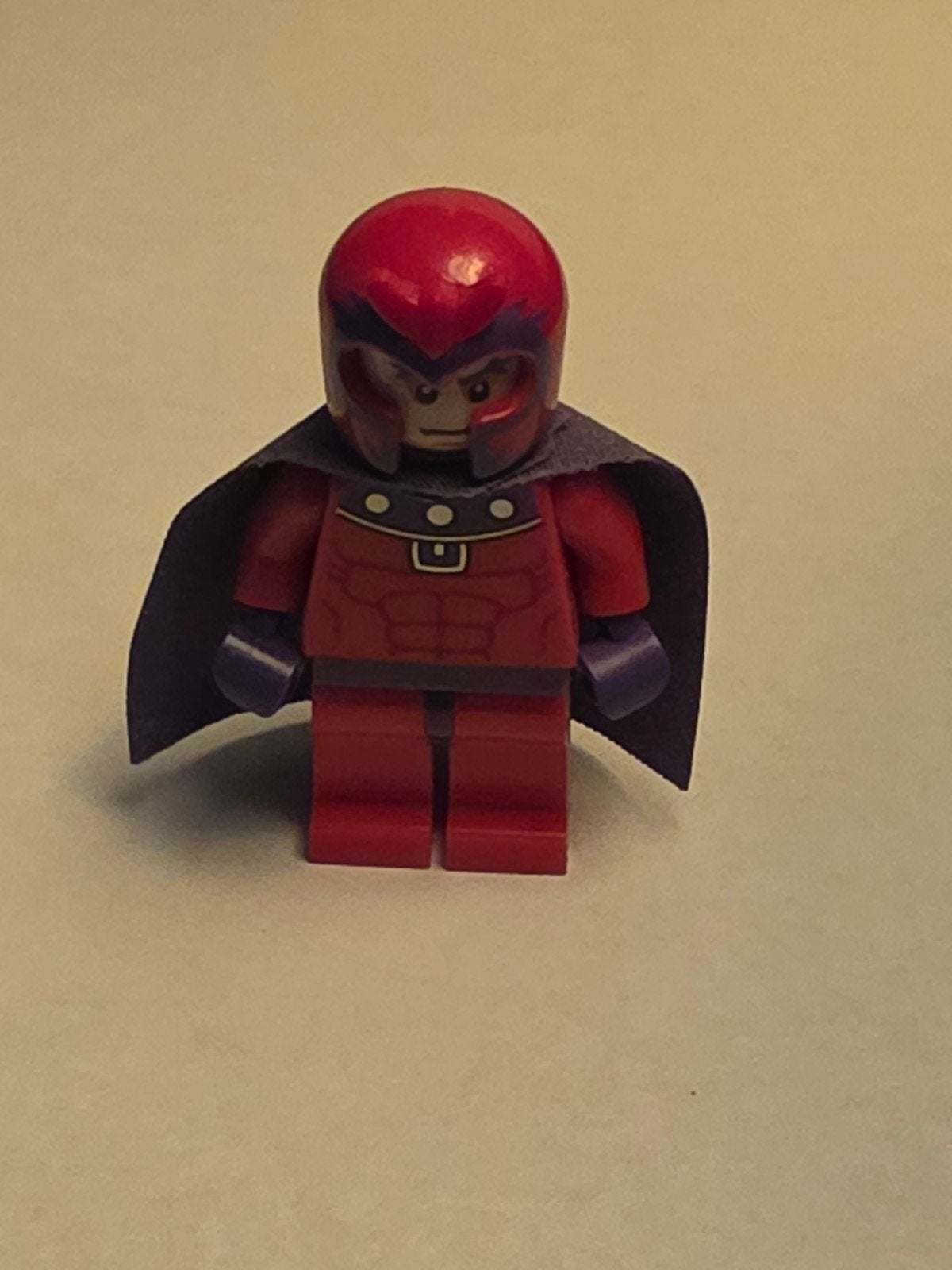 LEGO Magneto Minifiguur uit Wolverine's Chopper Showdown, Ophalen of Verzenden, Zo goed als nieuw