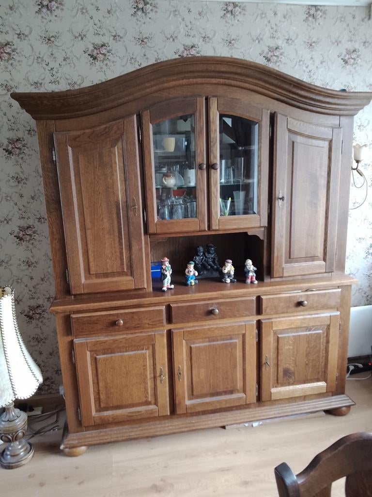 Massief. Eikenkast.  1 7 5. X. 5 0, Zo goed als nieuw, Minder dan 100 cm, 25 tot 50 cm, 50 tot 100 cm