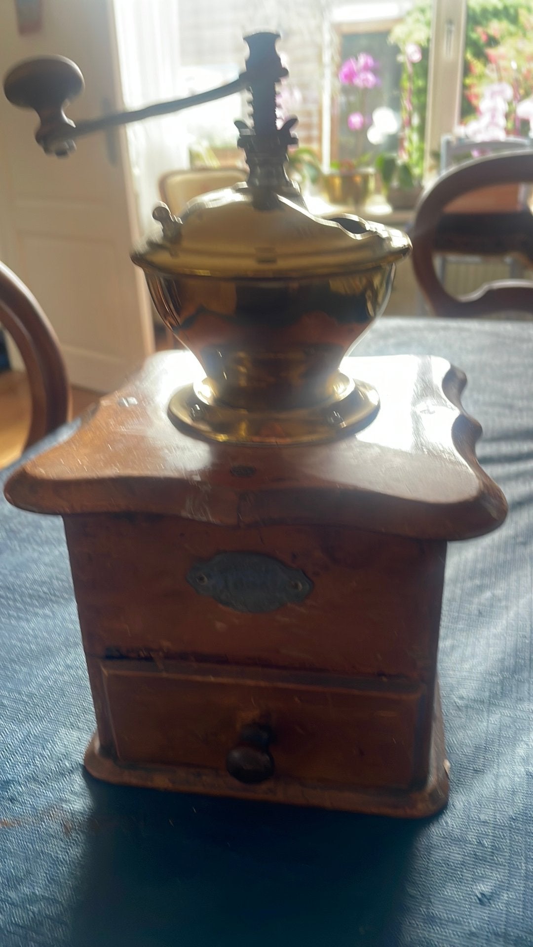 Oude koffiemolen ca 100 jaar oud, Ophalen of Verzenden