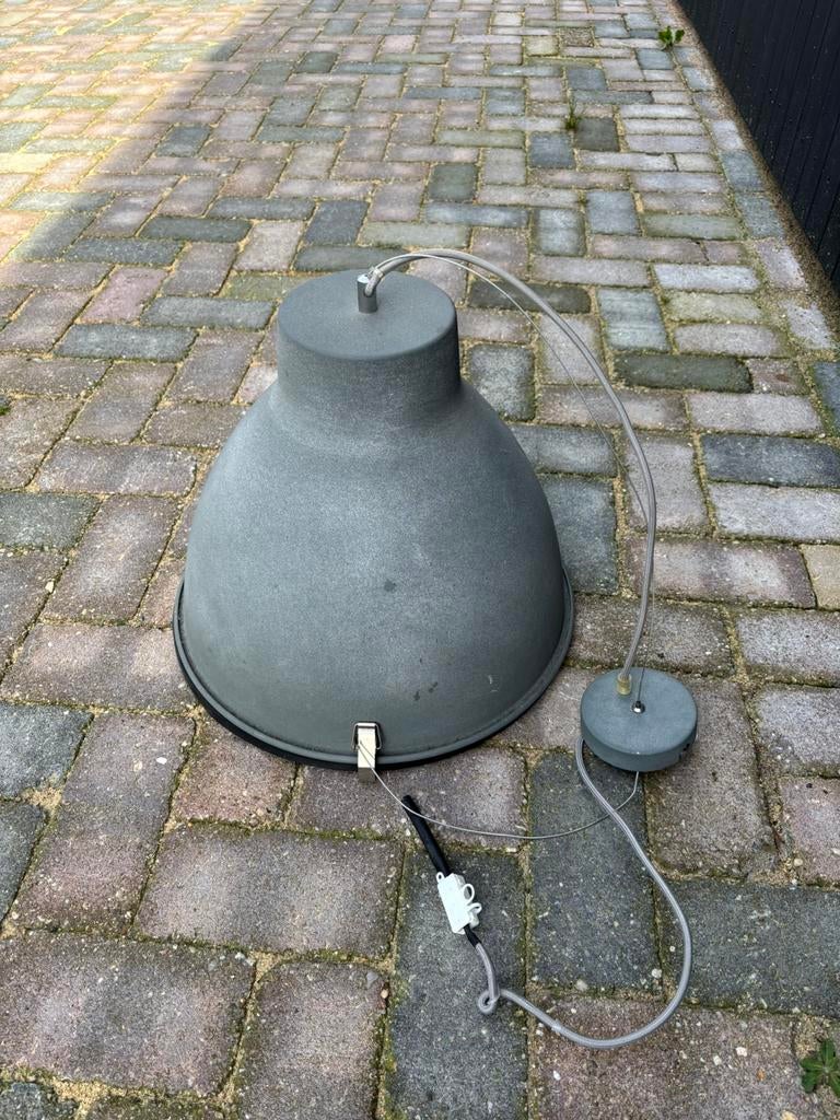 Scheepslamp beton grijs, Huis en Inrichting, Lampen | Hanglampen, Ophalen, Gebruikt, Metaal, Minder dan 50 cm
