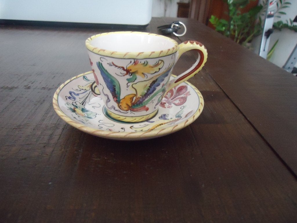 Een mooie Majolica Kop en Schotel uit Italie ., Antiek en Kunst, Ophalen of Verzenden