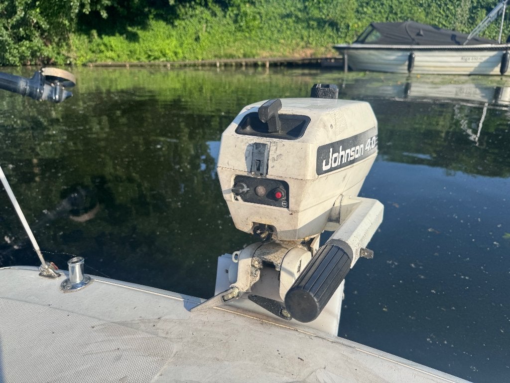 Buitenboordmotor Johnson 4.0, Ophalen, Gebruikt, Motor en Techniek, Zeilboot of Motorboot