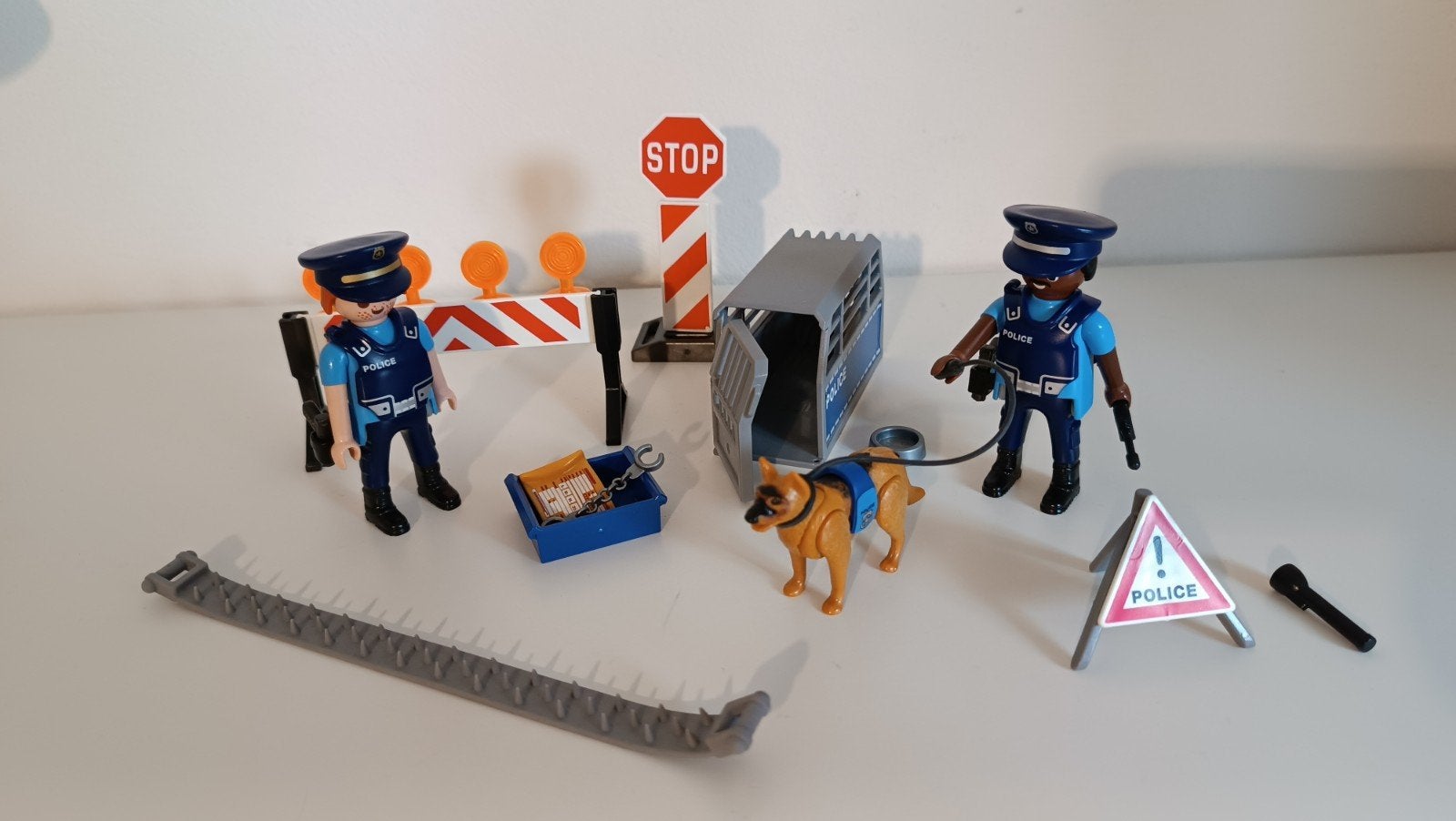 Z.g.a.n. Playmobil 6924 City Action politiewegversperring, Kinderen en Baby's, Ophalen of Verzenden, Zo goed als nieuw