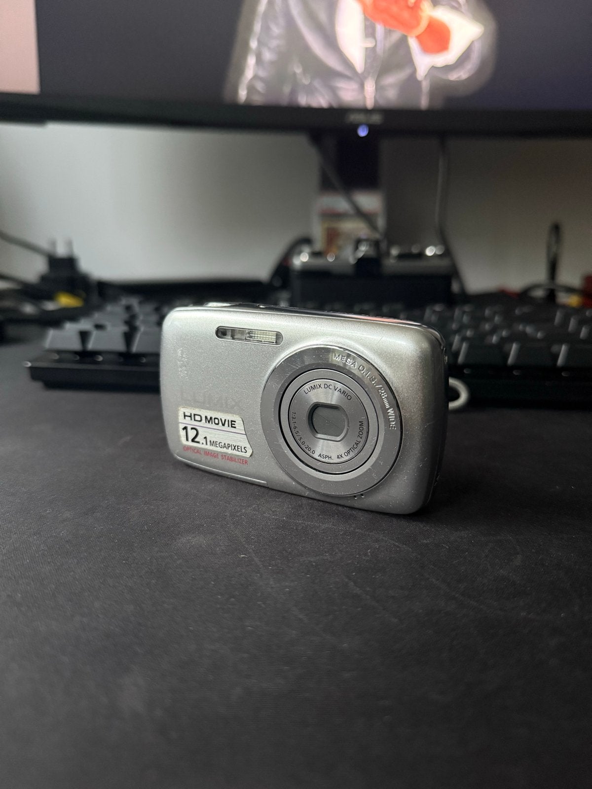Lumix DMC-S1 Compactcamera met originele doos, Ingebouwde flitser, Gebruikt, Panasonic, Ophalen of Verzenden