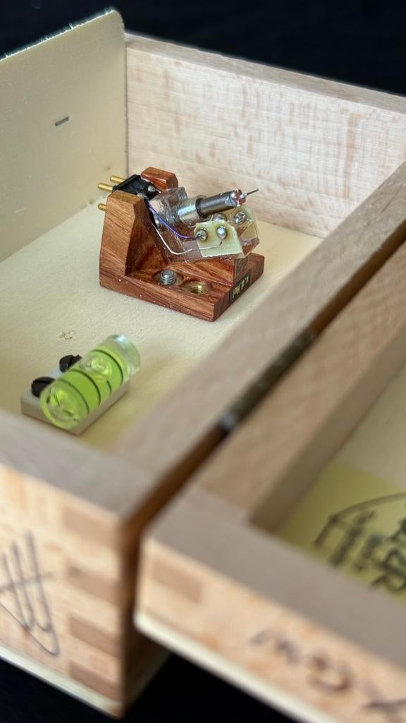 High End Van Den Hul Colibri XGW Stradivarius element., Ophalen of Verzenden, Nieuw, Overige merken