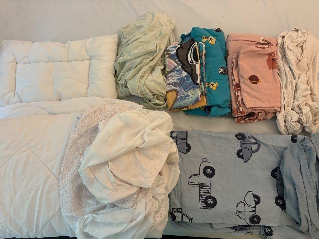Peuter Dekbeddengoed set 120 x 150 cm, Ophalen, Gebruikt, Hema, Meerkleurig